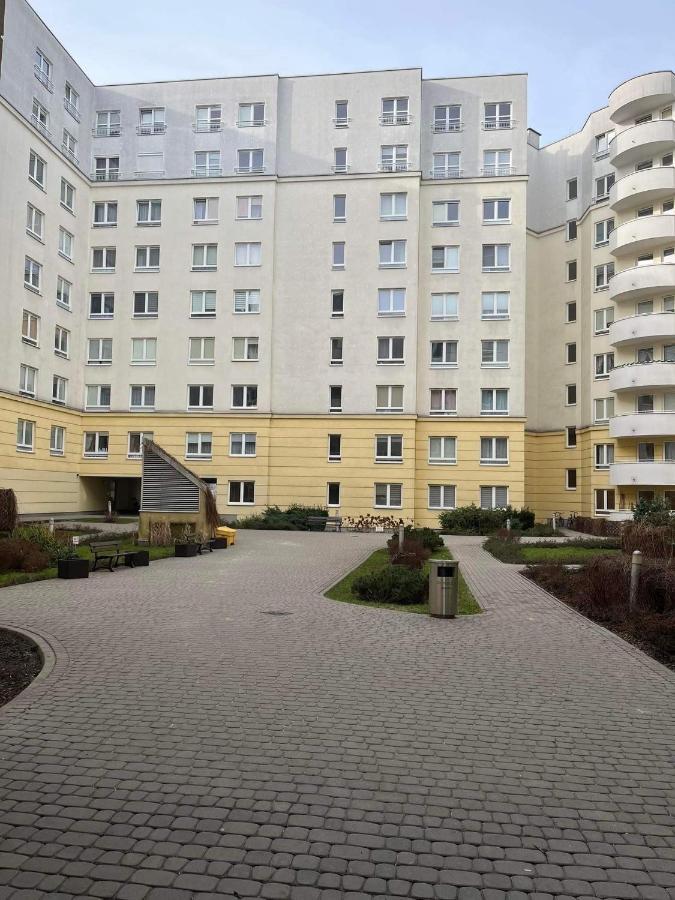 Klimatyzacja - Przy Centrum Onkologii Klinice Novum Dla Pary Badz 4 Osob Varšava Exteriér fotografie